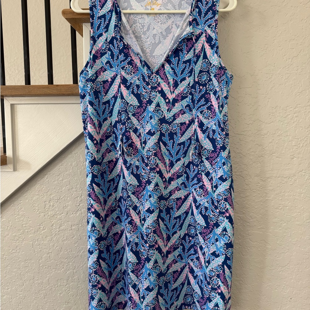 Sleeveless cover-up - Picture 2 of 6